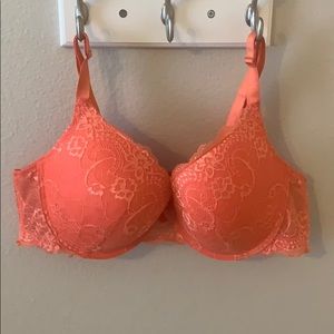 NWOT Pink laced bra